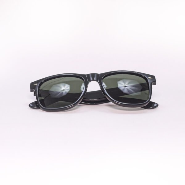 Black & Green wayfarer Sunglasses-OscarEye